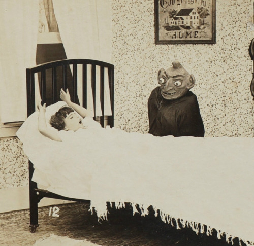 thehystericalsociety: Boogeymen - part of a series of eerie stereoviews - dated 1923 (Via) THIS IS C