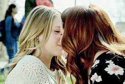 I love girls.