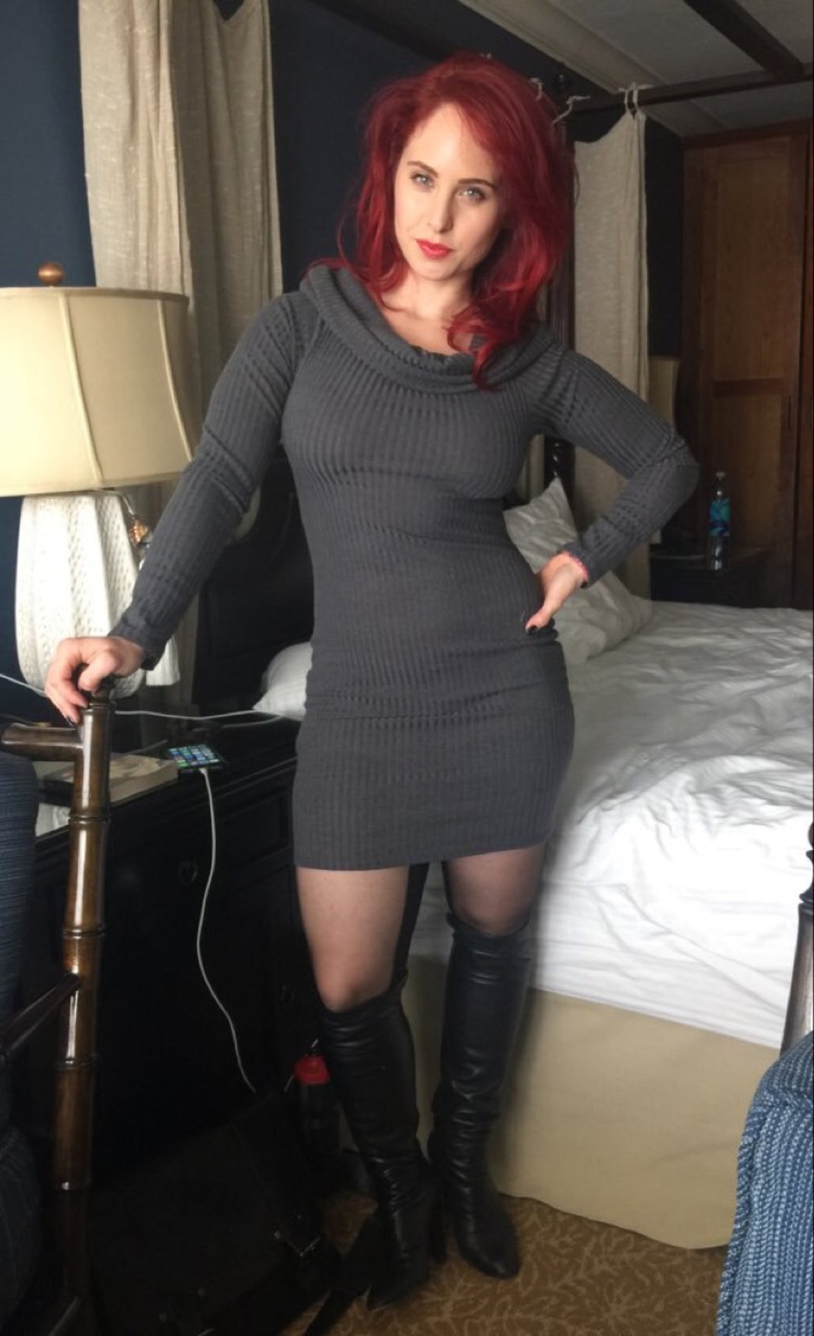 nuffsed69:  Sexy &amp; Fit Redhead Andrea Rosu 💪