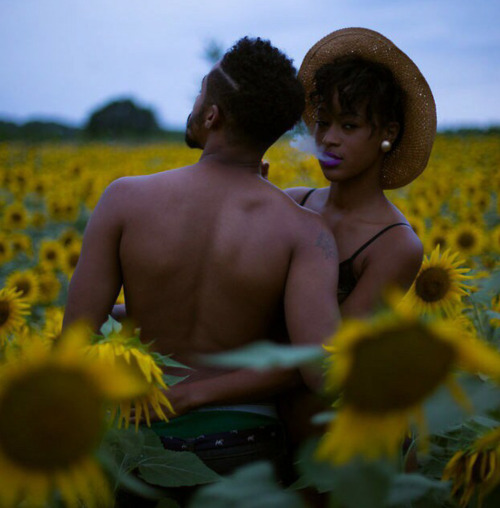 blackandinlove: queens-and-pharoahs:Black on black love is my favorite, sorry not sorry. In a world 