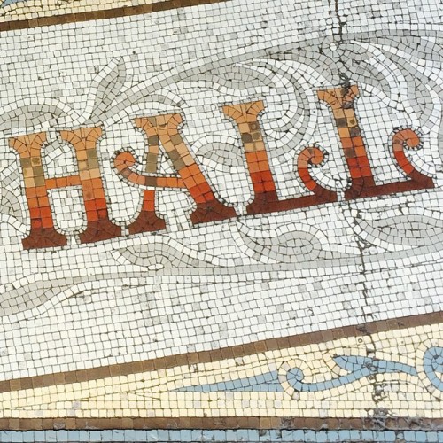 HALL #type http://bit.ly/1AyI9Qa