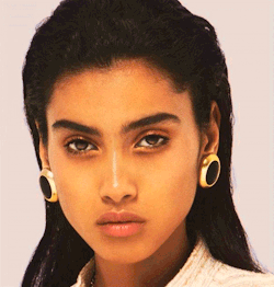 modelmeth:  Imaan Hammam 