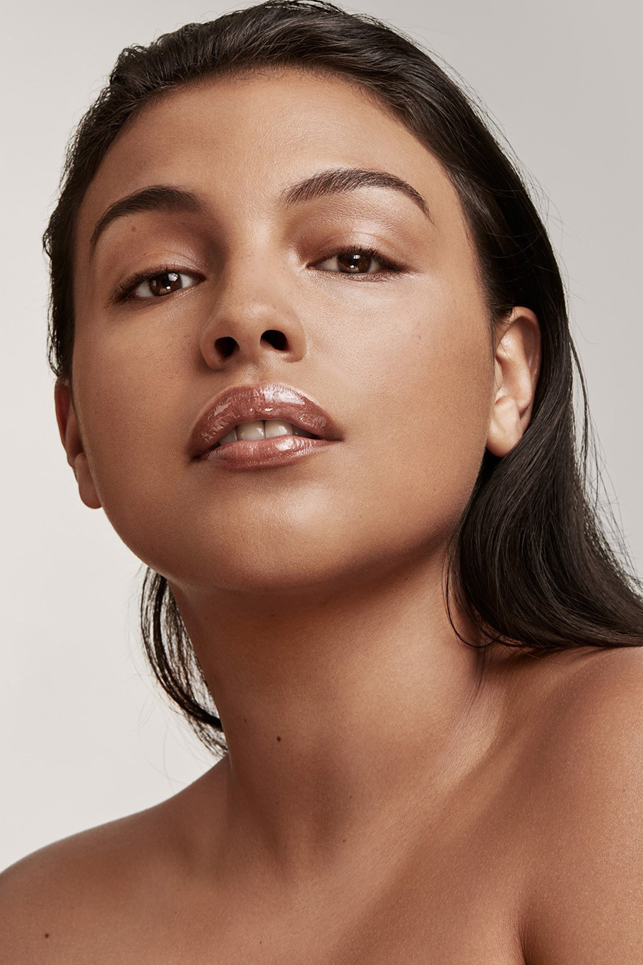 Represented models. - FENTY BEAUTY by Rihanna Model: Paloma Elsesser