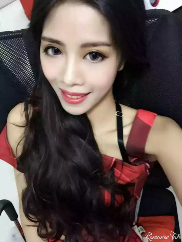 asiangirlphotography:Just lovely! Qihong Li, 24Foshan, China