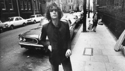 therealmickrock:  “My ambition was not to be a great photographer,