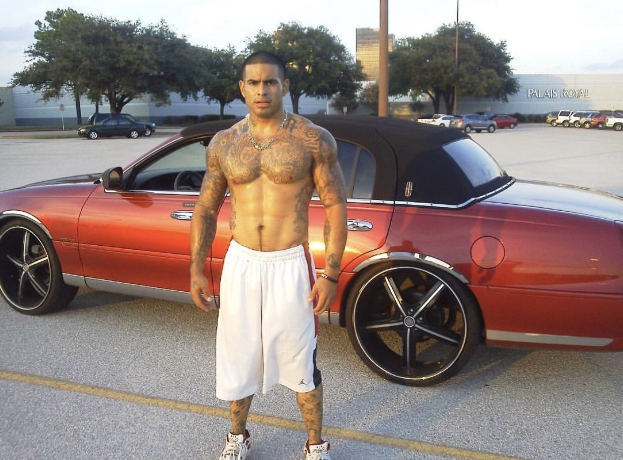 betocheto18:  xitschulosx: i wish i could have his D so bad! idk if this really him