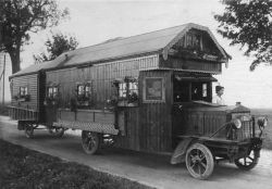 doyoulikevintage:  TRAVELING HOUSE N WHEELS, 1935