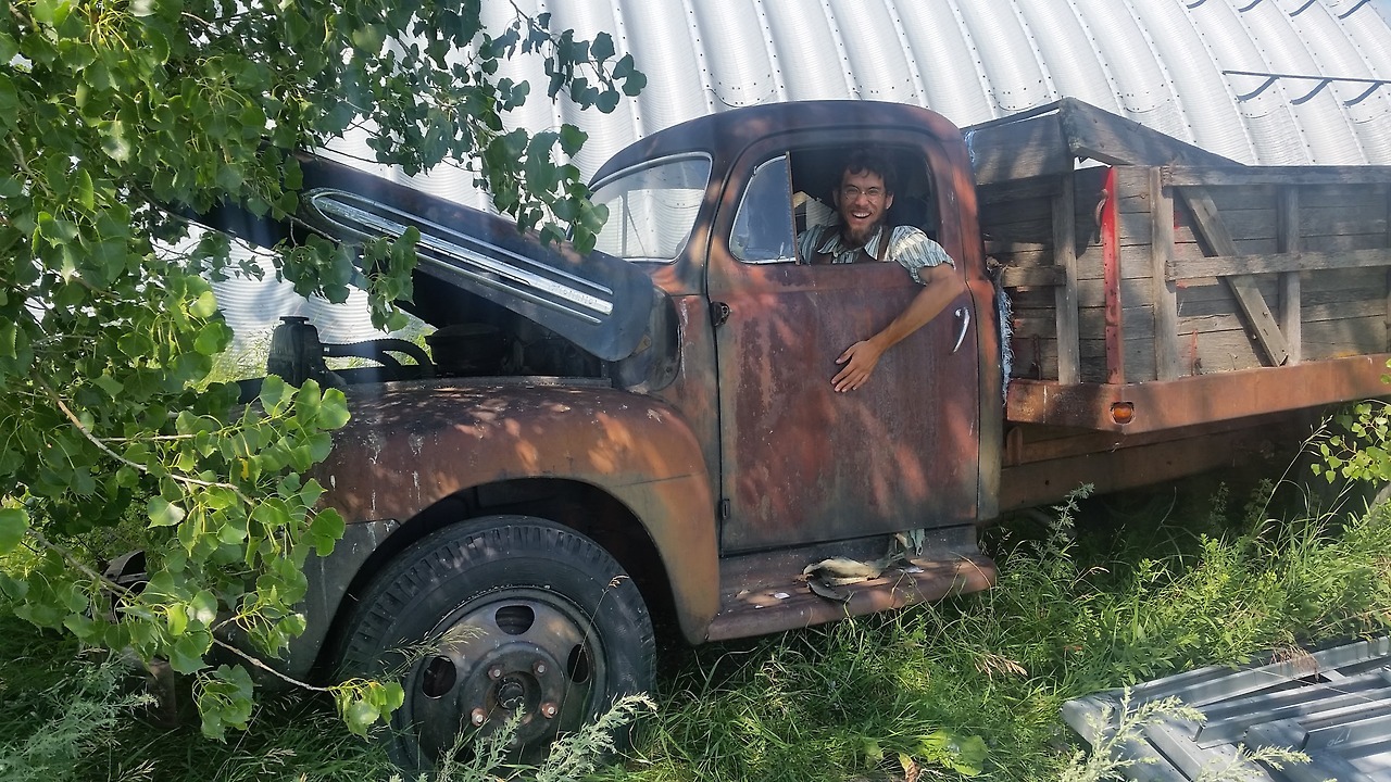 tinyhousetrucker:Hey folks! Its Chris, I’ve been meaning to make a blog for quite
