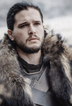 gameofthronesdaily:    ♕ Jon Snow in Game