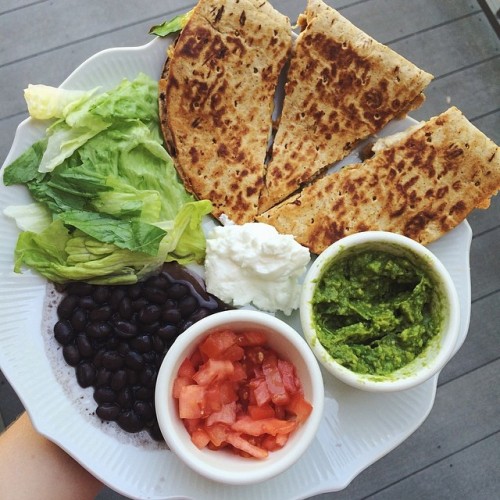 goodhealthgoodvibes:  Chicken, cheese & shredded zucchini quesadilla made with a flatout wrap fo