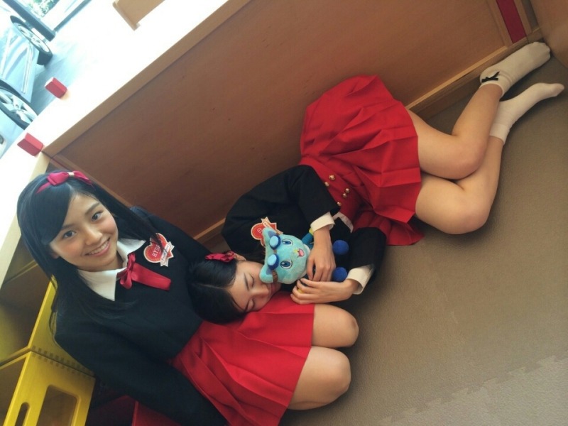 yagura-nao:  Rara x Jurina