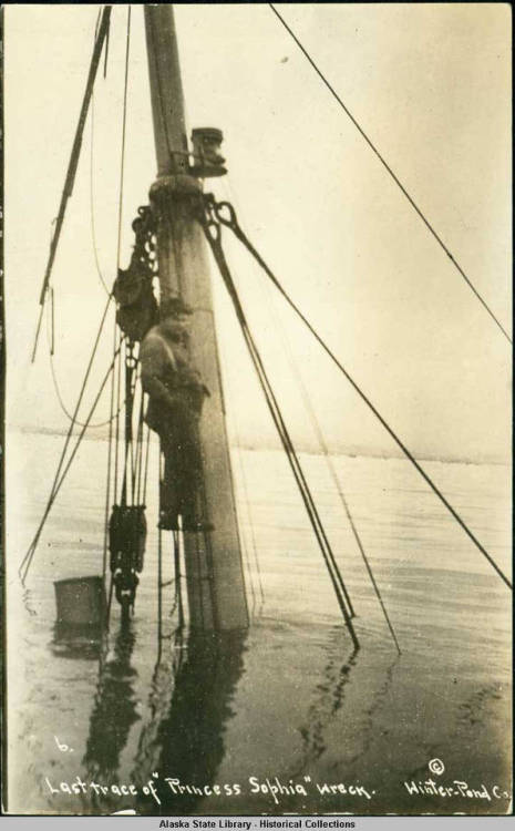 On October 24, 1918, the passenger liner Princess Sophia ran aground on Vanderbilt reef off the coas