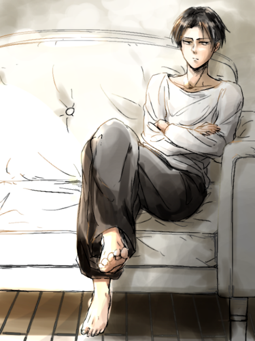 l-e-v-i-ackerman:  Source: りさこPlease do not remove source. 