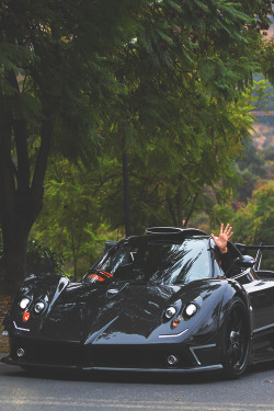 cityrulers:  Pagani Zonda © 