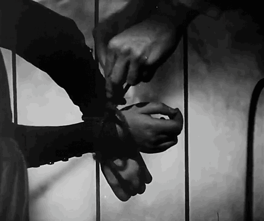 antipahtico:  Rena Mandel ~ Vampyr (1932)