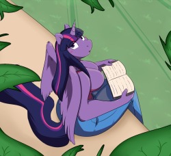 raccoonnecessities:It’s been forever since I’ve made pony art. Changed that today. Drew some bookworm nerd pony for funsies.morning twi~ &lt; |D&rsquo;&rsquo;