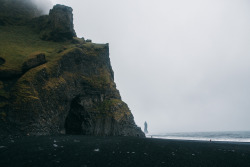 Tomjoyphotography:  Black Sand Beach, Vik, Iceland