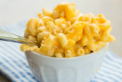 yumi-food:  Mac and Cheese 