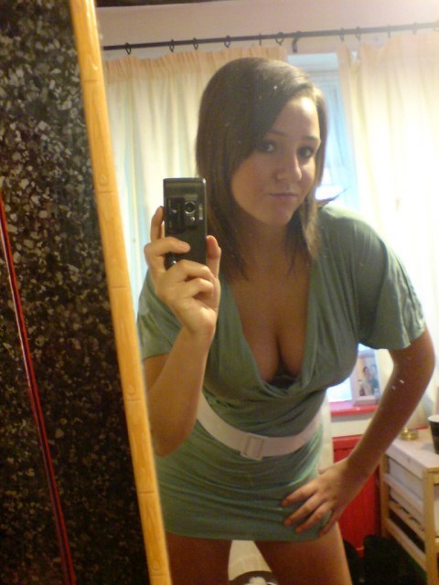 First Name: Lori Images: 52 Looking For: Men Online Now: Yes. Profile: CLICK HERE