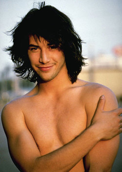 antinoo5: Keanu’s Mona Lisa smile