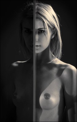 pure sweetness?Viktoria Chebest of erotic photography:www.radical-lingerie.com