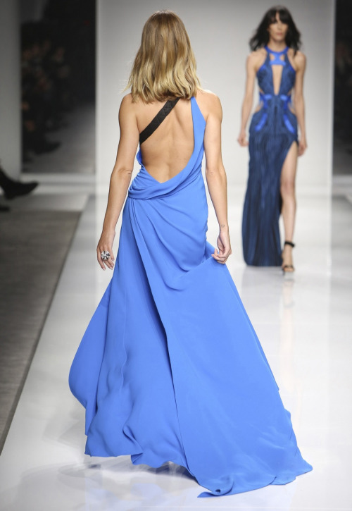 dailyrhw: Rosie walks the runway during the Versace Spring Summer 2016 show as part of Paris Fashion