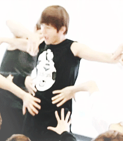 LOVE K-POP