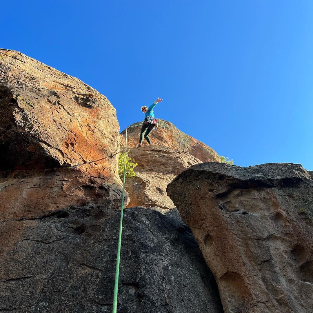 First climb of the morning (at Penitente Canyon)
https://www.instagram.com/p/CiY0BhoMUOE/?igshid=NGJjMDIxMWI=