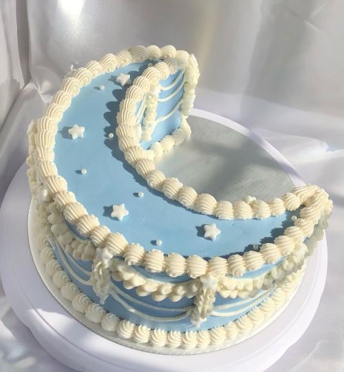 @twiinkleycakes