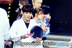 lee-donghais:   Evil Maknae Kyuhyun did not want to share their piece of watermelon.