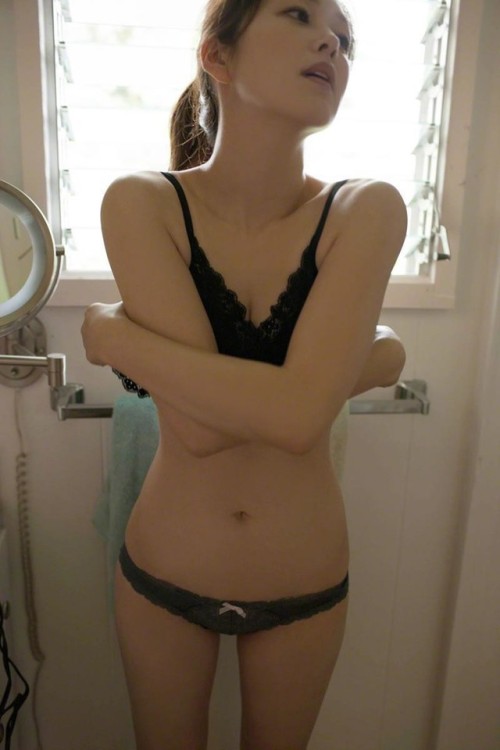 topmodelzzang: 40살 노처녀…….그녀의 이름은 유민