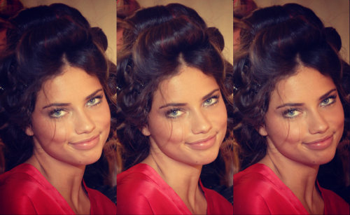 Hello, Bombshells