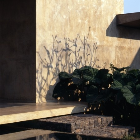 roomonfiredesign:  Studio Mumbai 