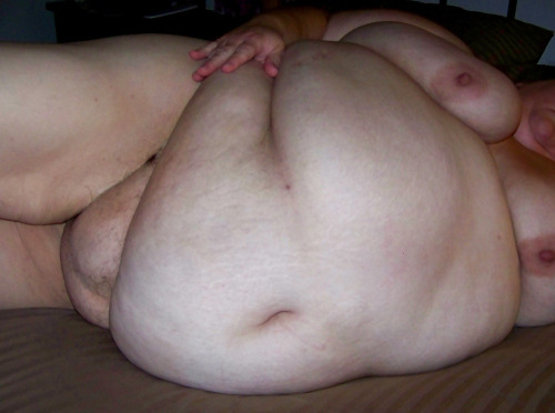 heavyforcefedssbbw: NEW!: Wanna fuck a hot horny bbw women? CLICK HERE!