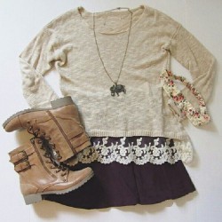 slapping:  White Long Sleeve Lace Knit Loose