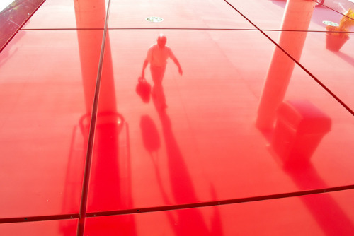 mexicanist:  crimson threshold traverse by Unlikely Ghost on Flickr. 
