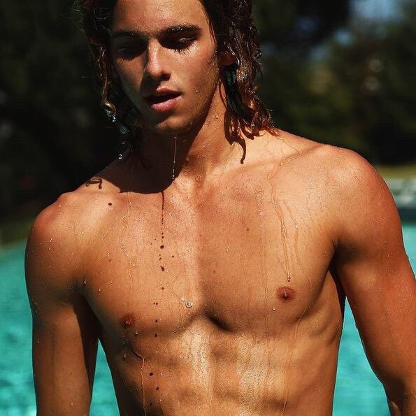 jayalvarrez:  get wet jayalvarrez by jordenkeithphotography