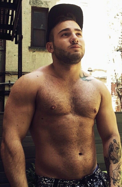 Fur, Tats, Leather and Scruff...