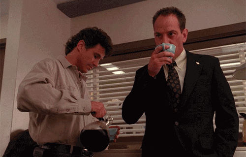Twin Peaks - May the Giant Be with You (2x01)