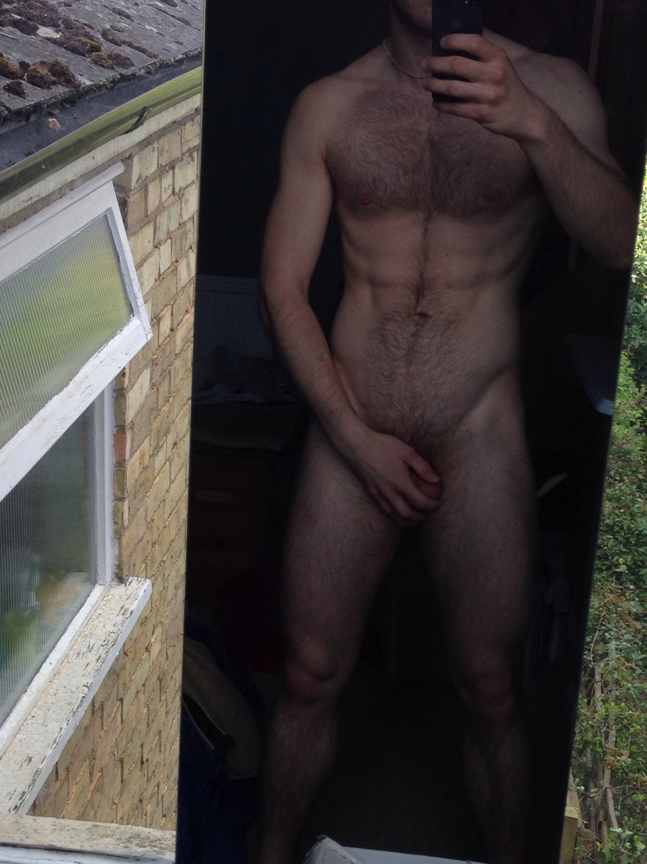 instaguys:  Guys with iPhones Source: gwip.me   