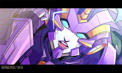 hottiebots:  dataglitch:  visor animation test 1 Something I doodled last night since I couldn’t sleep wehh too many errors here and there ;w;  AGHHHHH 