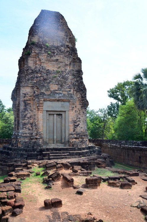 Pre Rup “The Temple of the Dead” Angkor, Cambodia