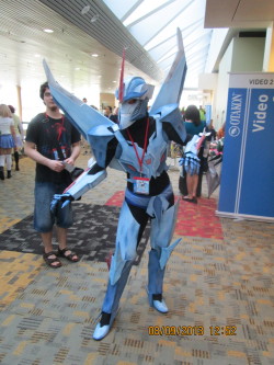 whiteonmyrice:  Starscream - Transformers