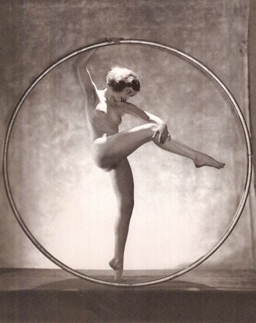 les-sources-du-nil: Wayne Albee (1882-1937) adult photos