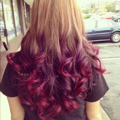 scissor-happy:  Magic is the new blonde: master post. 