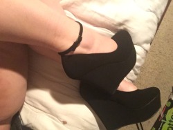 angelofthedevils:  There are many reasons why I feel I love these heels.  1- they are the tallest I own at 7inches 2- they are super comfy  3- the ankle straps make it so I can’t kick them off 4- I can’t run in them 5- I feel delicate yet confident