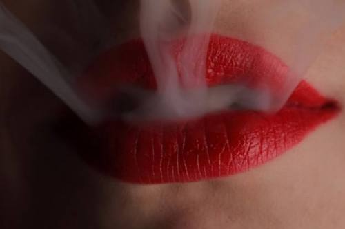 mrworldwide71: dangerousvelvet: #smokingfetish #smokey mouths