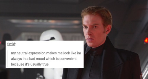 topnotchdameron:The Force Awakens + text posts