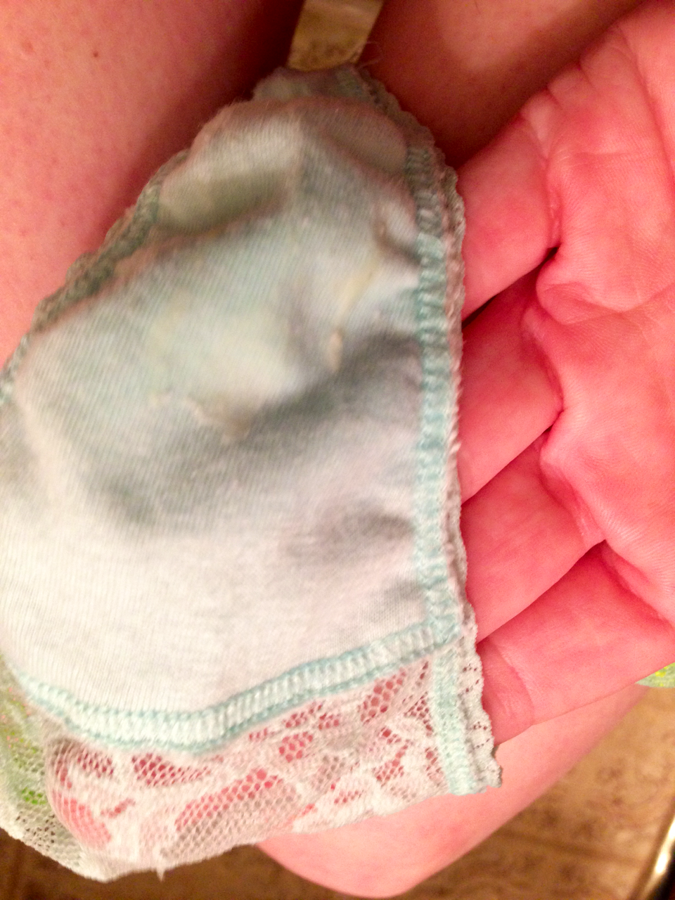 marklido:  jellybeanphalange:  Thursday’s drippy creamy horny panties. Mmmmmmm