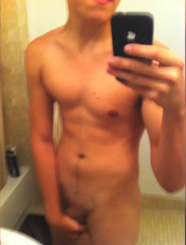 mixed-fodastic:  It’s not fake.  Love what I see ;)